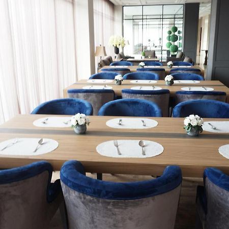 Rivoli Hotel Jakarta Extérieur photo
