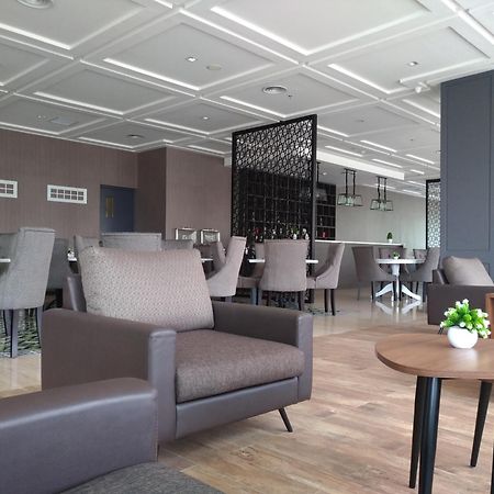 Rivoli Hotel Jakarta Extérieur photo