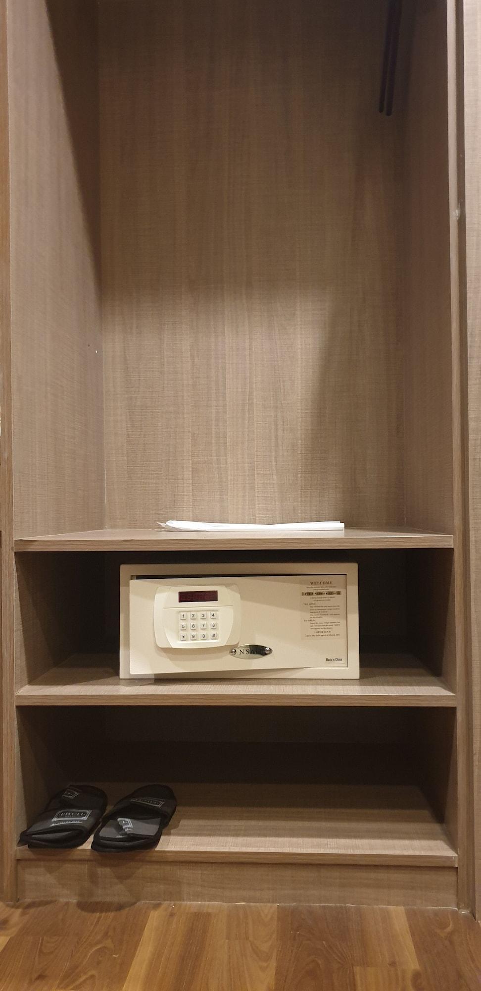 Rivoli Hotel Jakarta Extérieur photo
