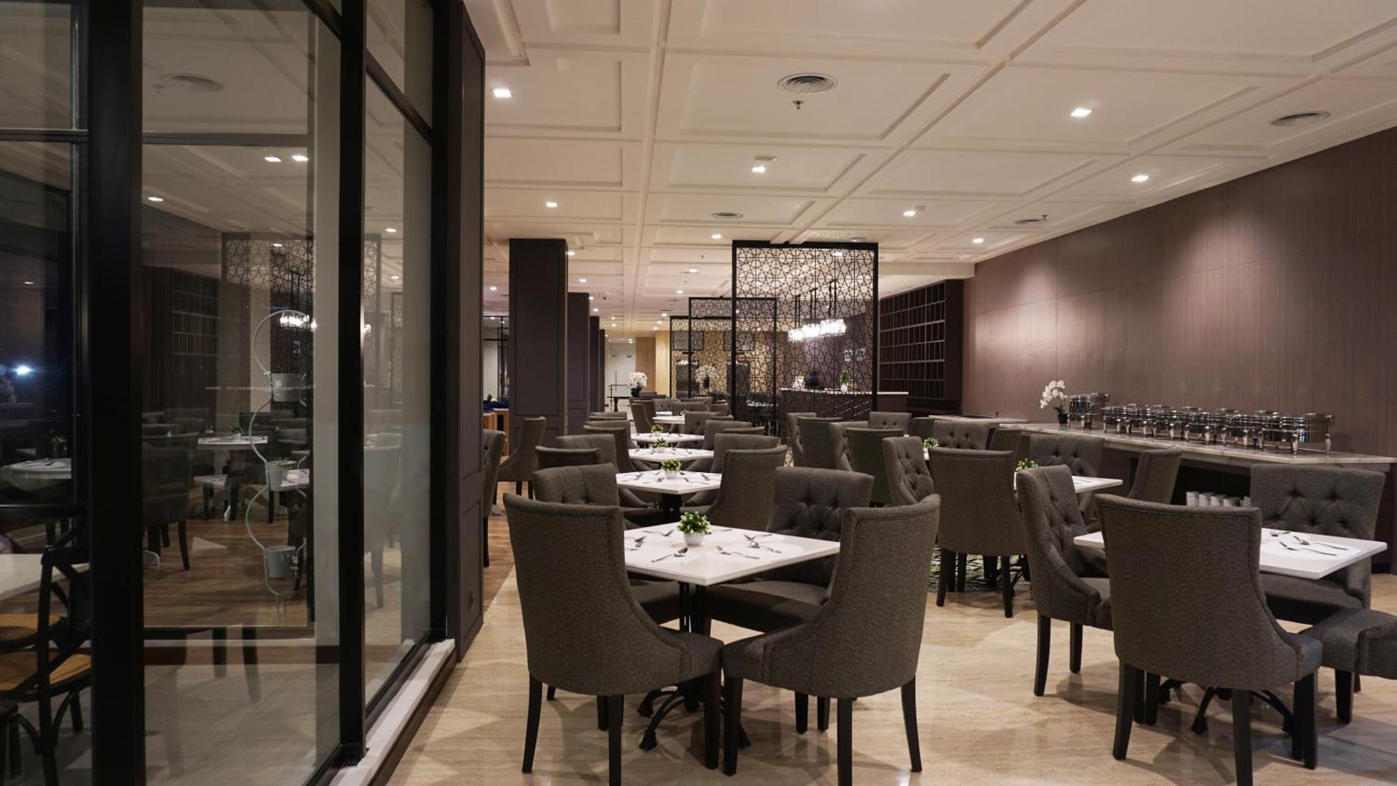 Rivoli Hotel Jakarta Extérieur photo