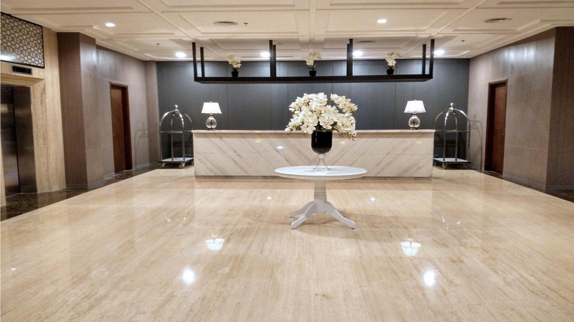 Rivoli Hotel Jakarta Extérieur photo